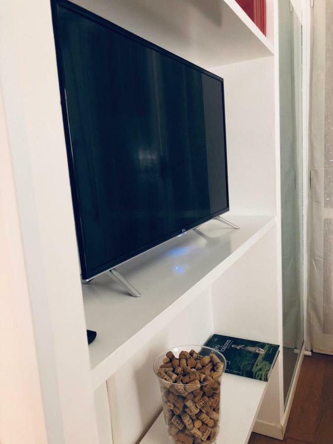 Florence Liberta Apartment With Balcony Экстерьер фото